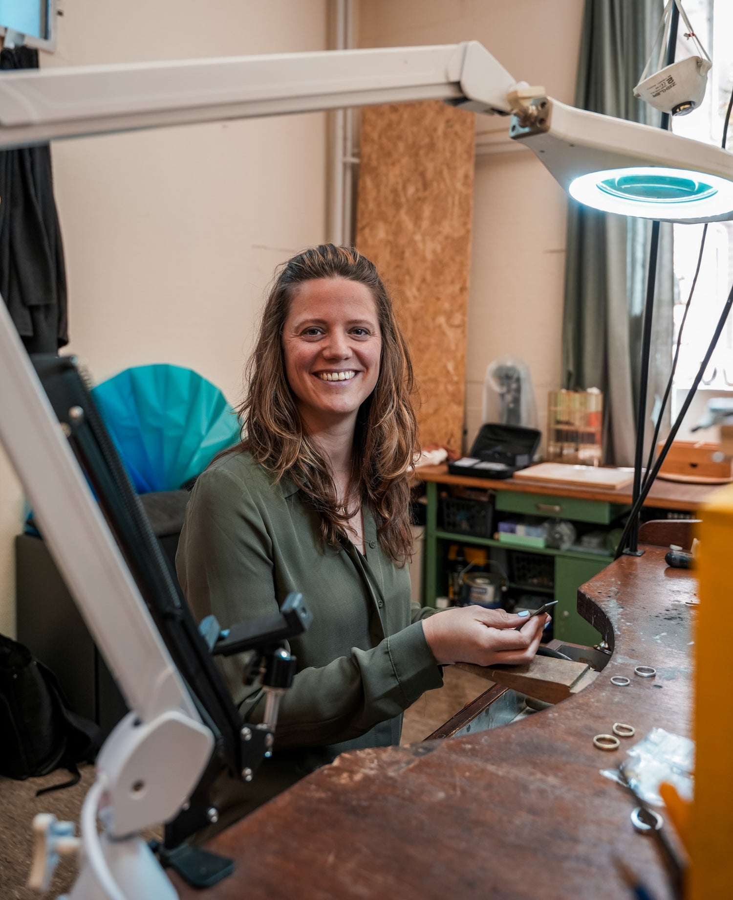 Goudsmid Hannelore van atelier minne