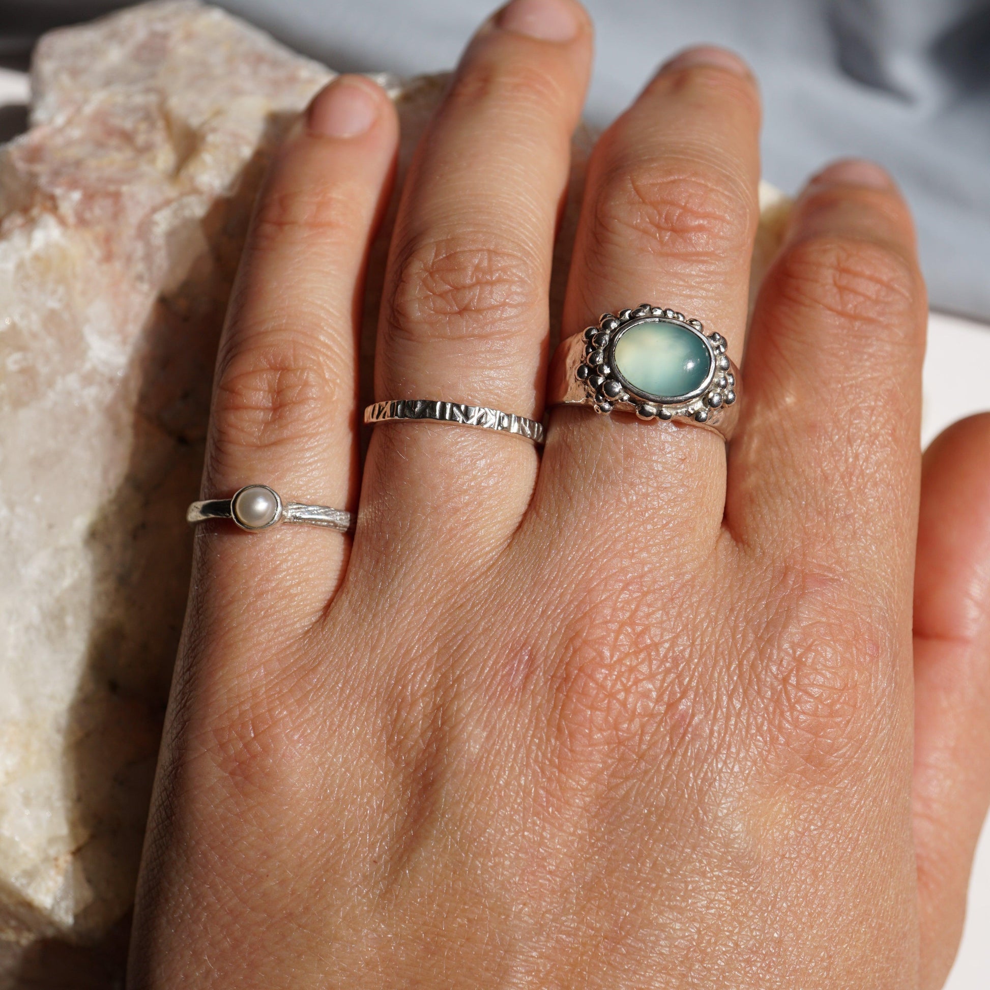 Zilveren ring met chalcedoon - Atelier Minne