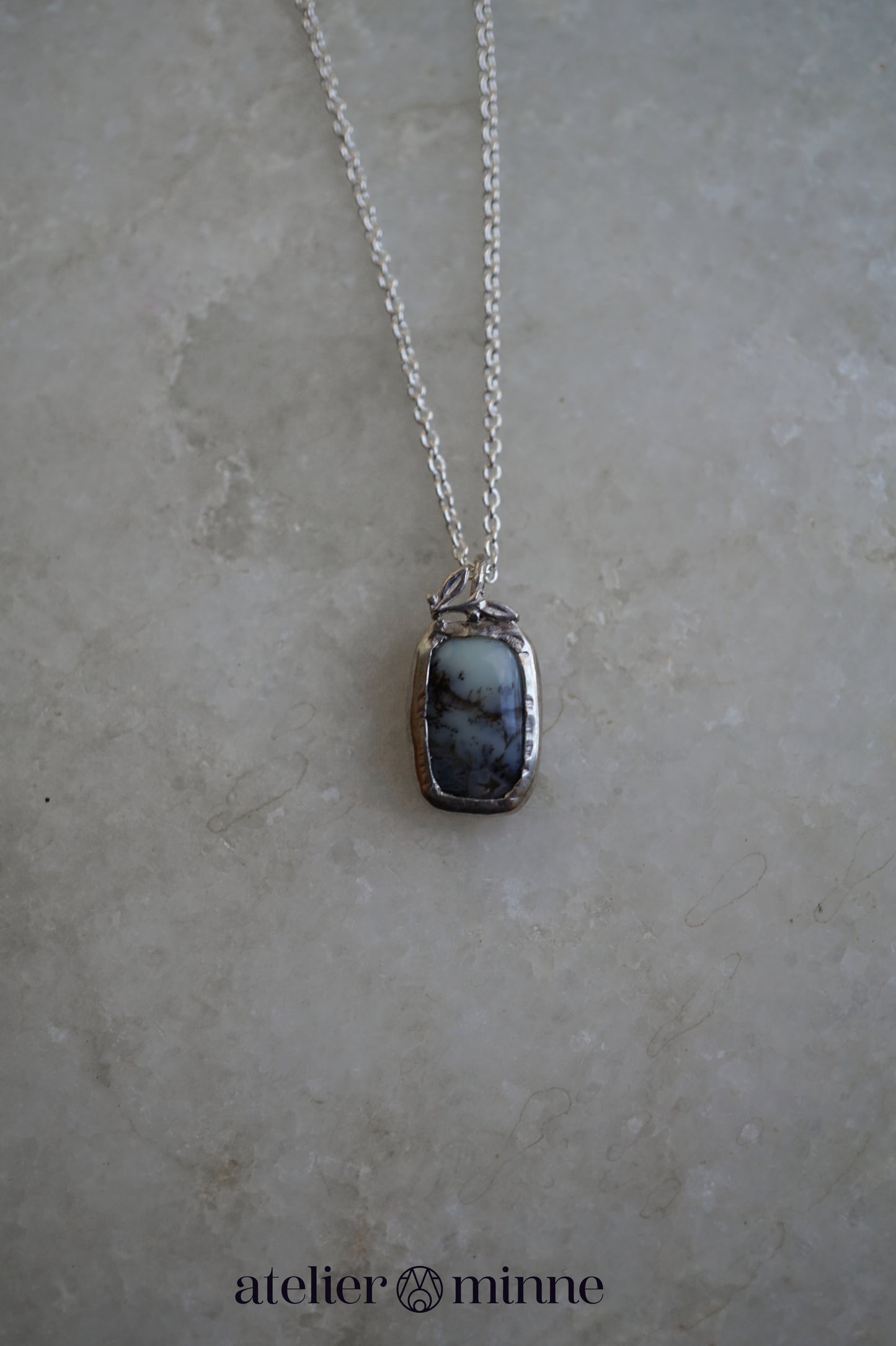 Hangertje van zilver met agaat - Atelier Minne