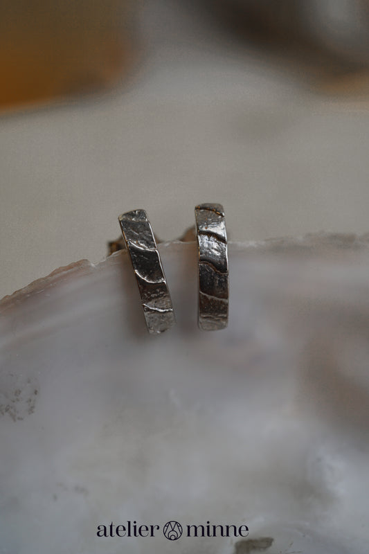 Textuur oorbellen in zilver - Atelier Minne