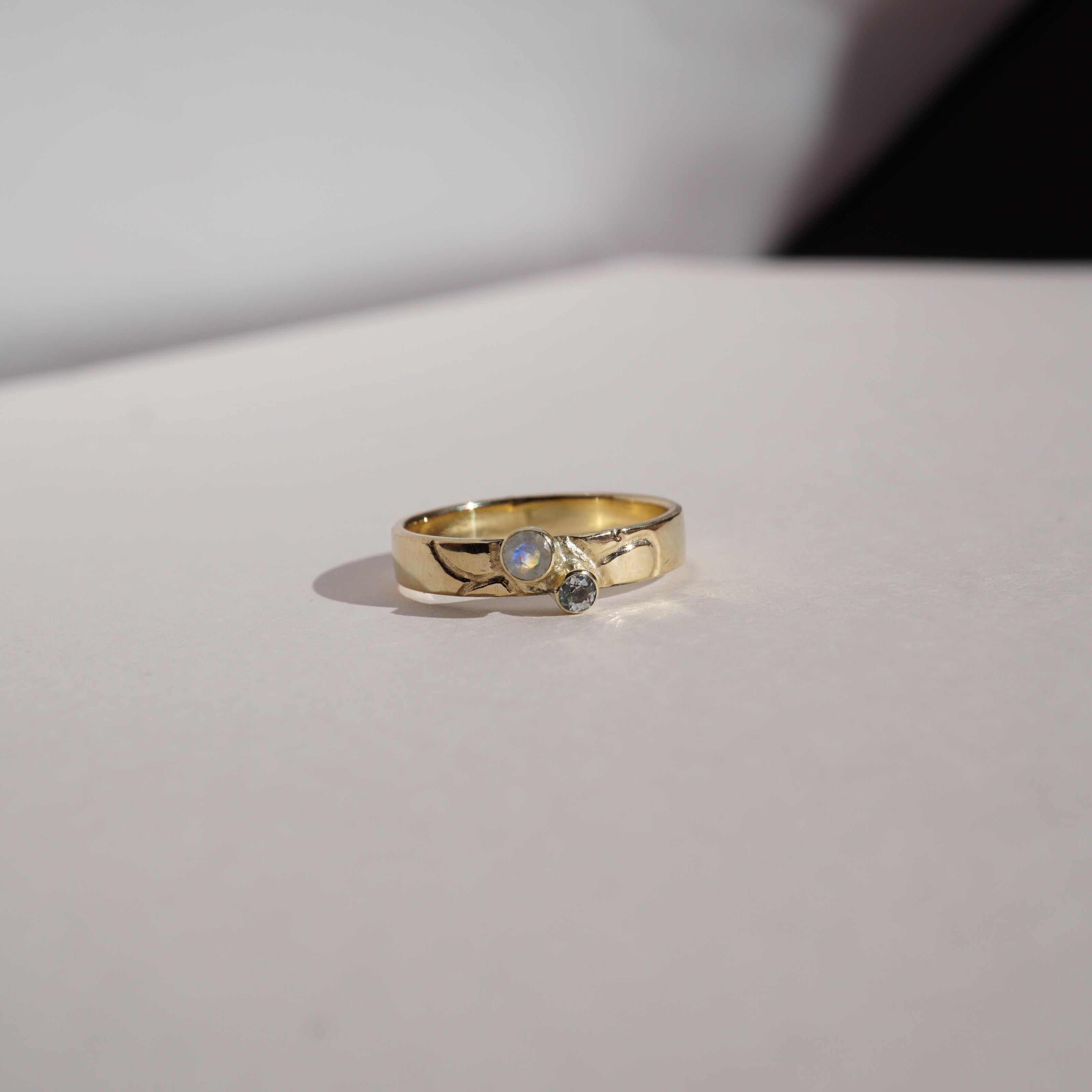 Gouden ring met persoonlijke betekenis - Atelier Minne